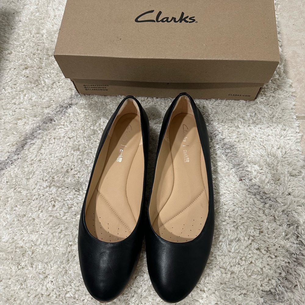Clarks Ballet Flats